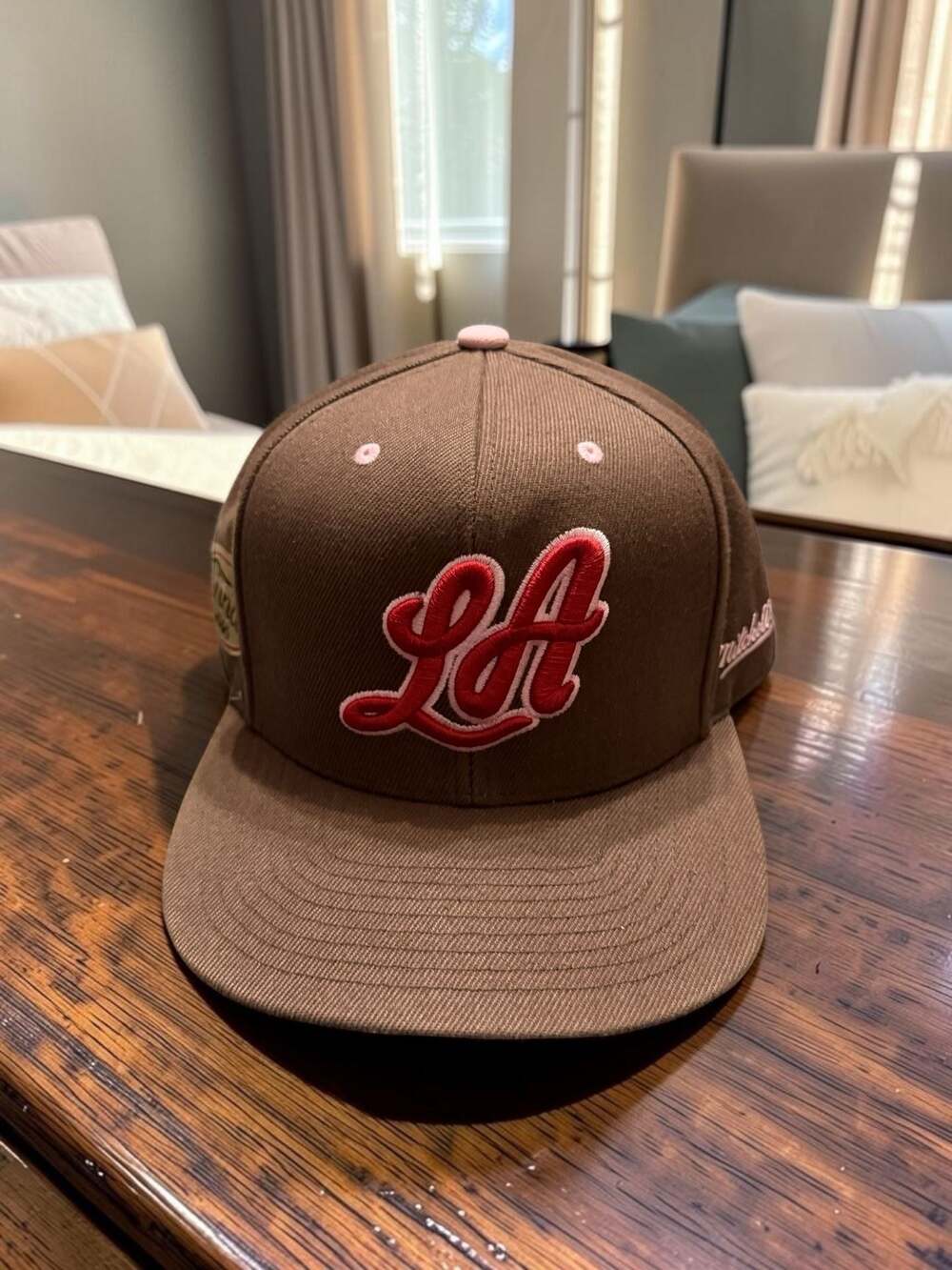 Mitchell & Ness Los Angeles Lakers 2009 NBA Finals Brown Sugar Bacon Fitted Hat - Picture 1 of 6